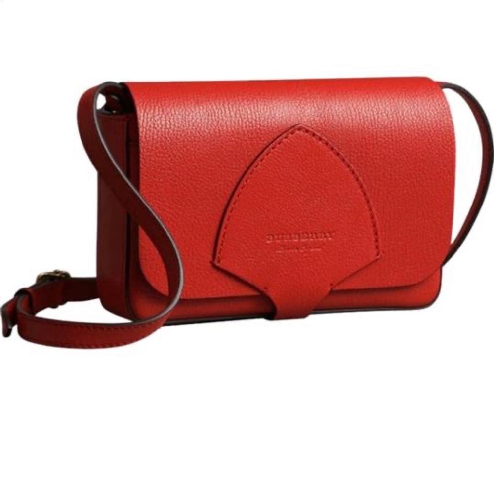 BURBERRY Goatskin Hampshire Crossbody Red.